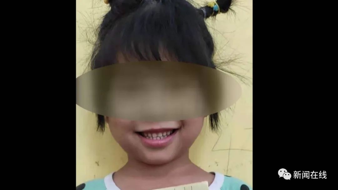 DƬ